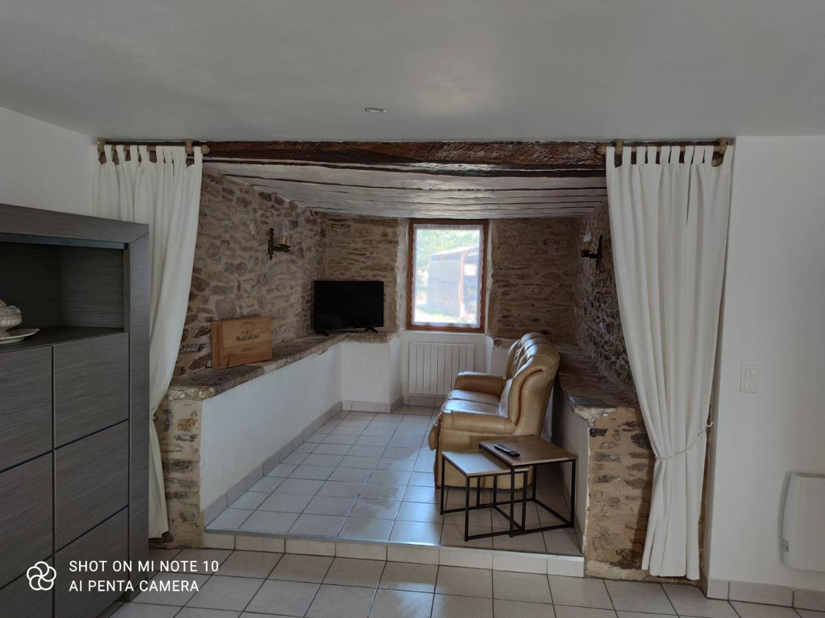 Les Gites De La Bouldoire Le Marronnier Rignac  Екстер'єр фото